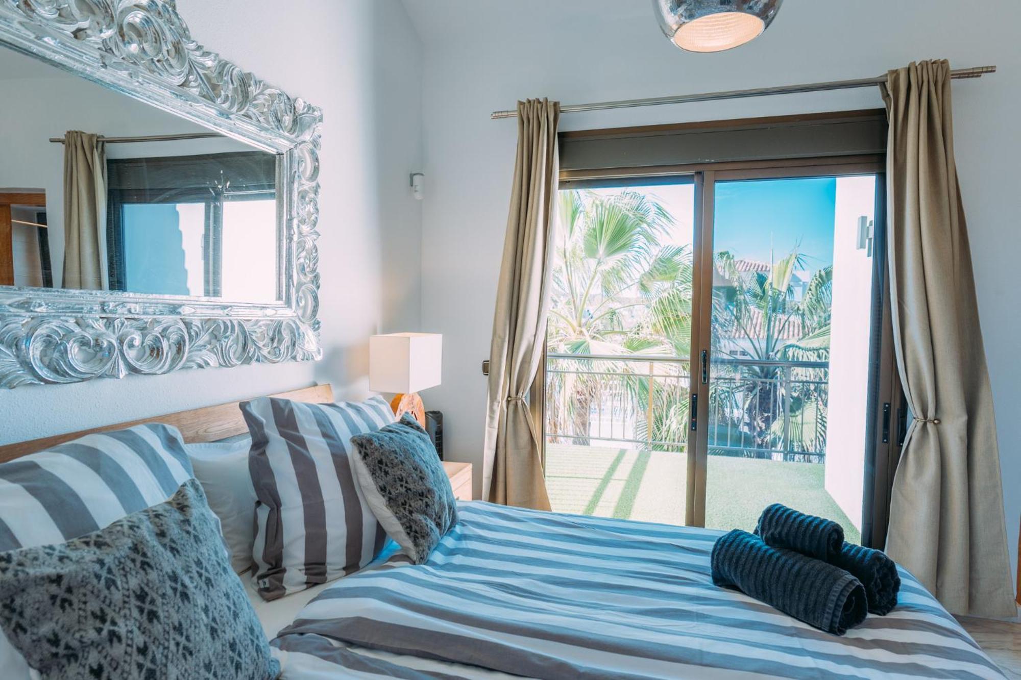 Paradise Beach House: Piscina Privada, Playa 100M Corralejo Exterior foto